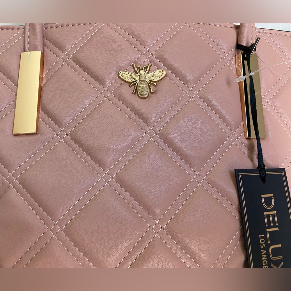 Deluxity Los Angeles Bags for Women - Picture 4 of 17